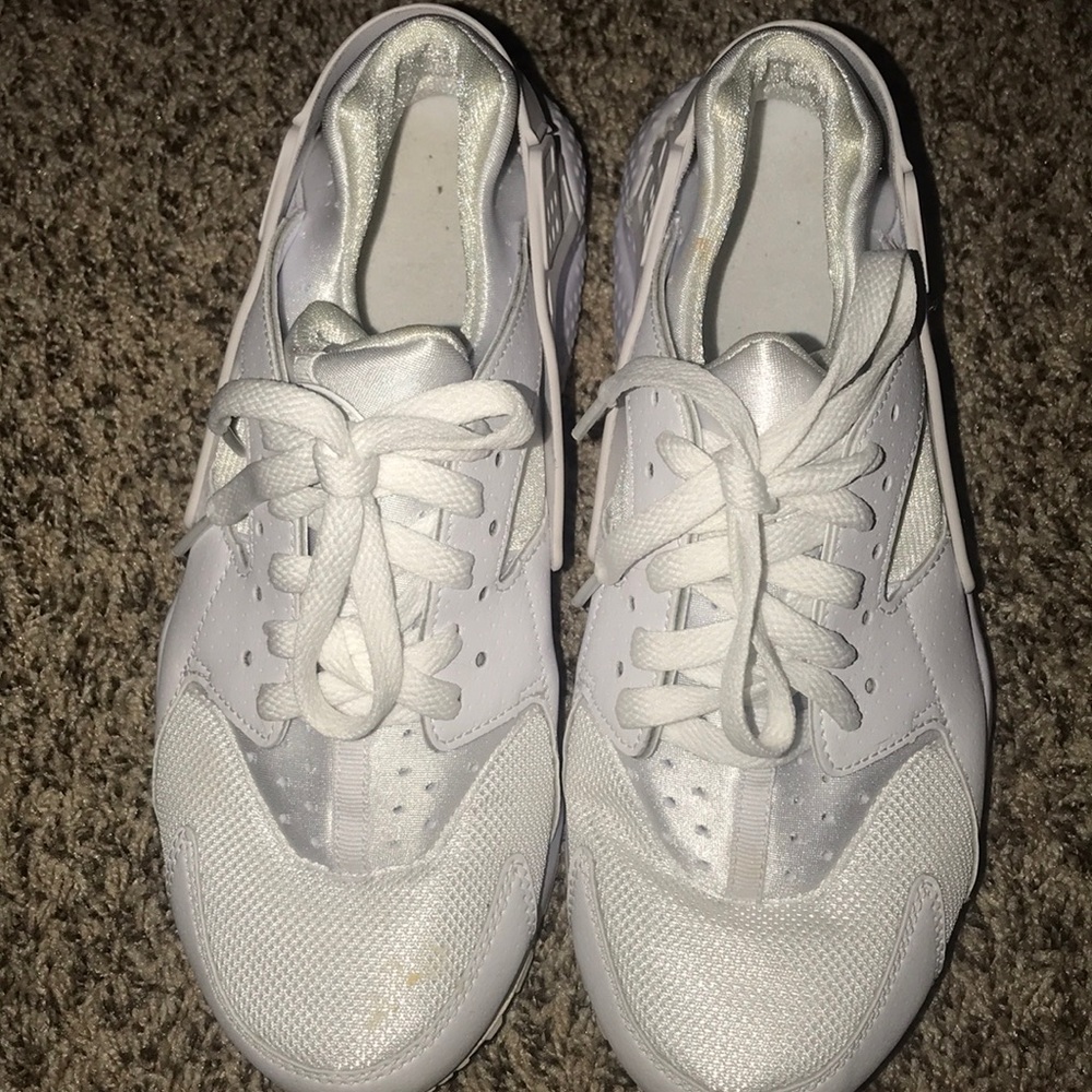 All white huaraches